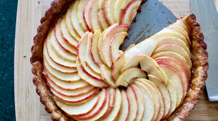 Fresh Apple Tart With Cinnamon Almond Butter